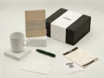 LOKANES Geschenkset Momente voller Ideen mit Gmund Notizbuch, grünem Kaweco Kugelschreiber, KAHLA Porzellanbecher und Geschenkbox